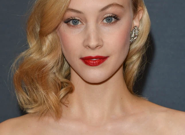 Sarah Gadon